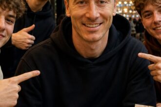 Lewandowski spełnił obietnicę ze streama Łatwoganga: poszli na kebaba w Warszawie