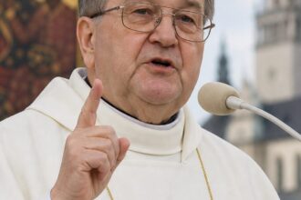 O. Rydzyk na Jasnej Górze: „Żuliki w eleganckich krawatach”. Mówił też o mediach i „kłamstwie na kłamstwie”