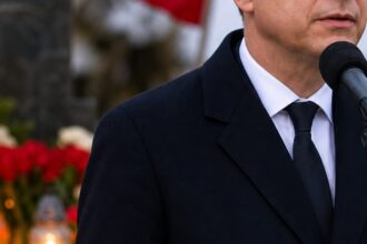 „Wybaczenie” i pamięć o Wołyniu. Burza po wystąpieniu Piotra Łukasiewicza